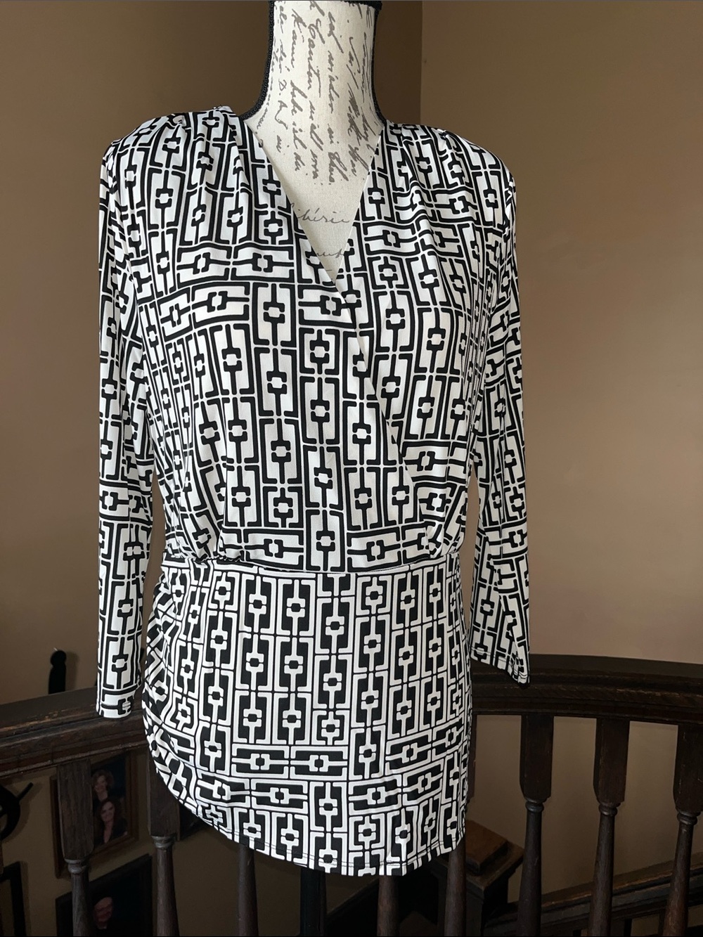 Black & White Geo-Print Women's faux Wrap Top
